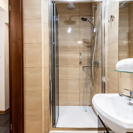 Udanypobyt Przy Dolinach C I D Косцелиско