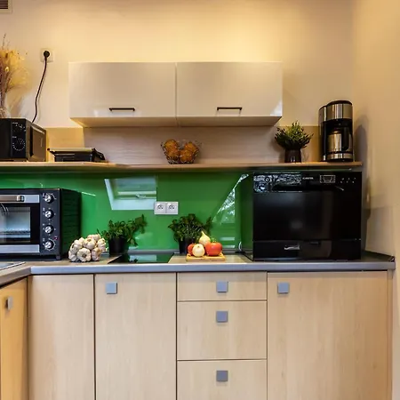 Apartment Udanypobyt Przy Dolinach C I D *
