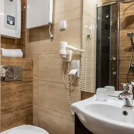 Apartment Udanypobyt Przy Dolinach C I D *