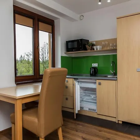 Udanypobyt Przy Dolinach C I D