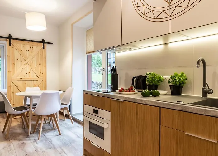 Udanypobyt Przy Dolinach C I D קושצ'ליסקו